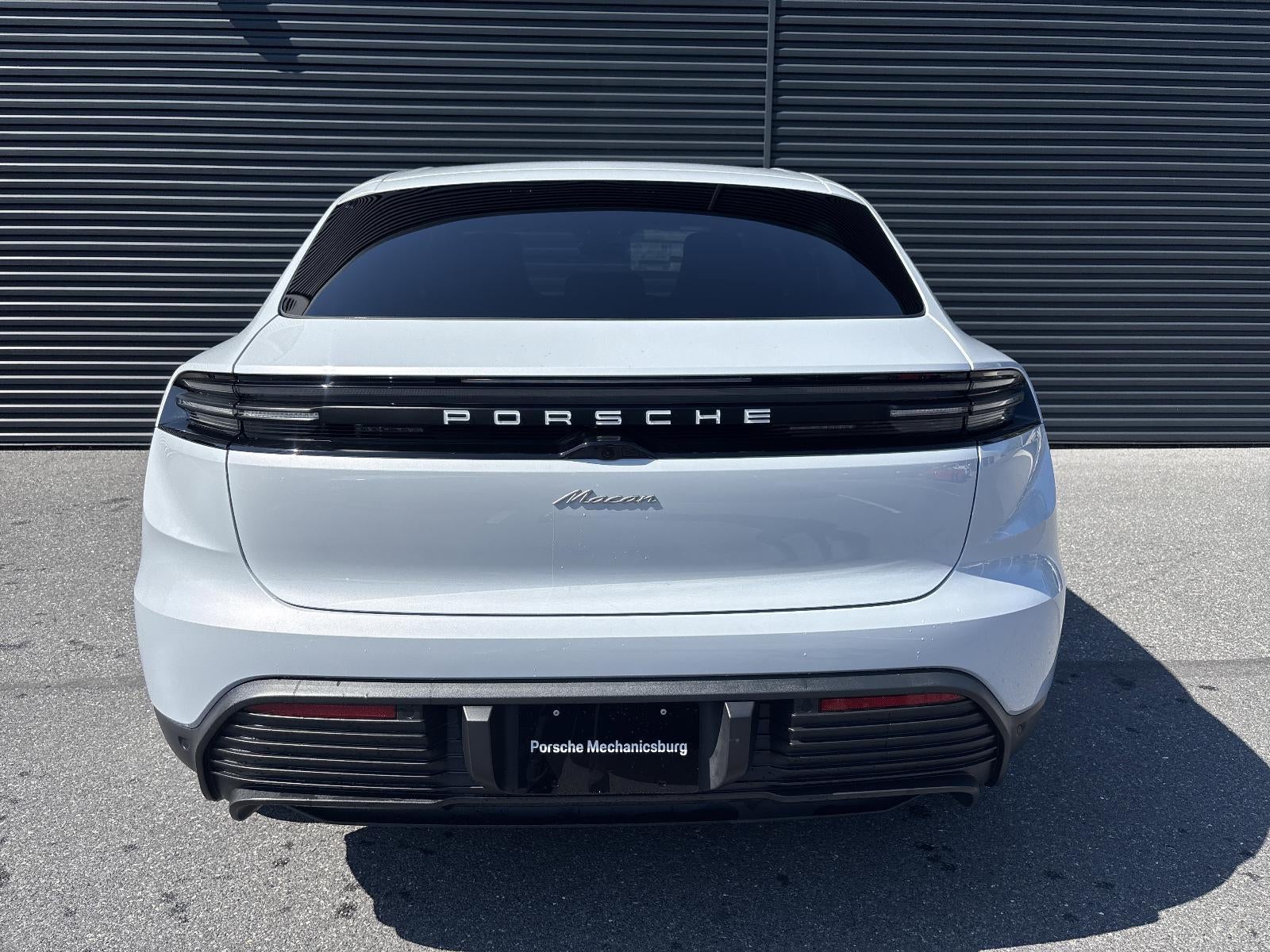 2025 Porsche Macan Electric RWD