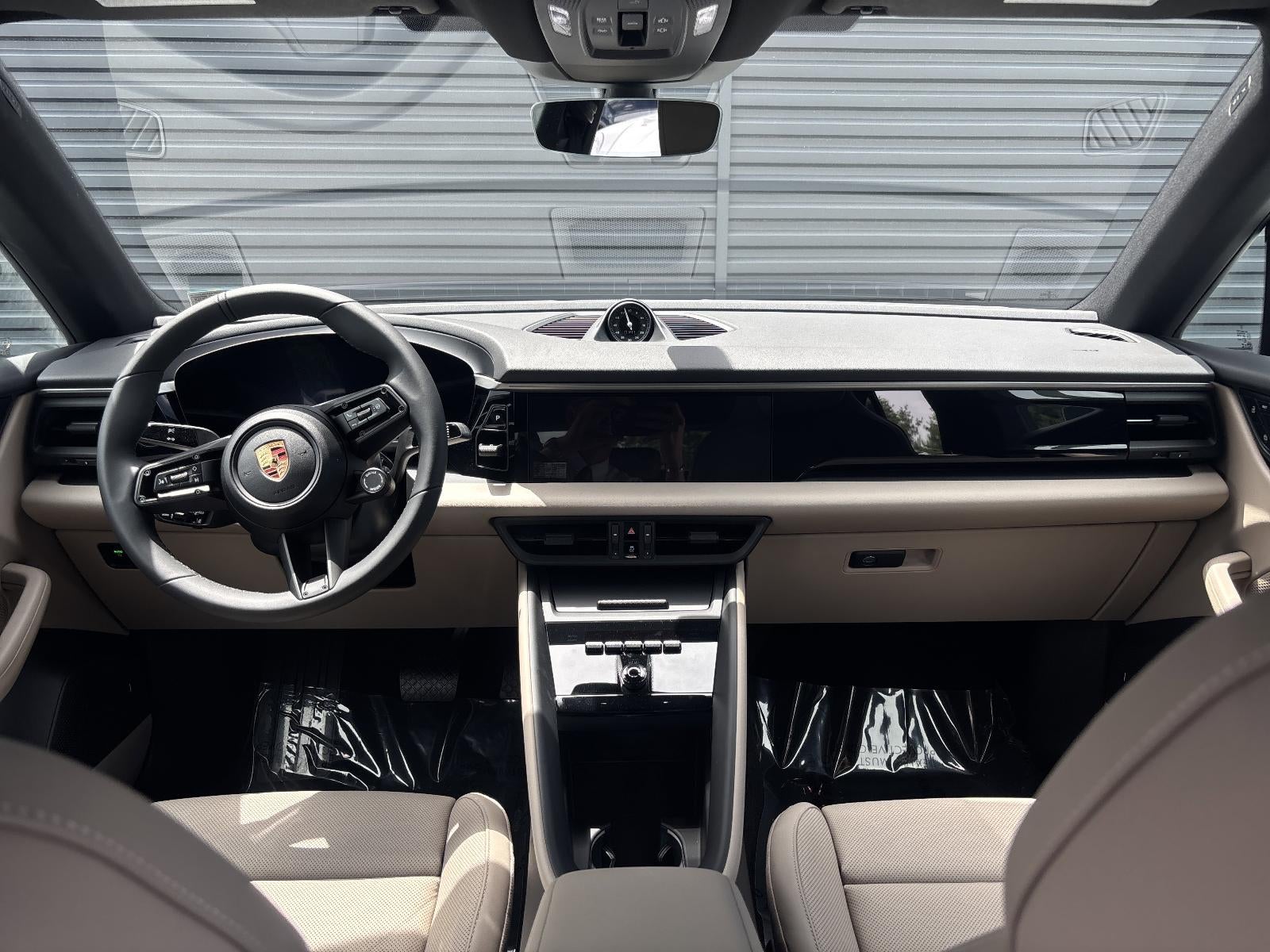 2025 Porsche Macan Electric RWD