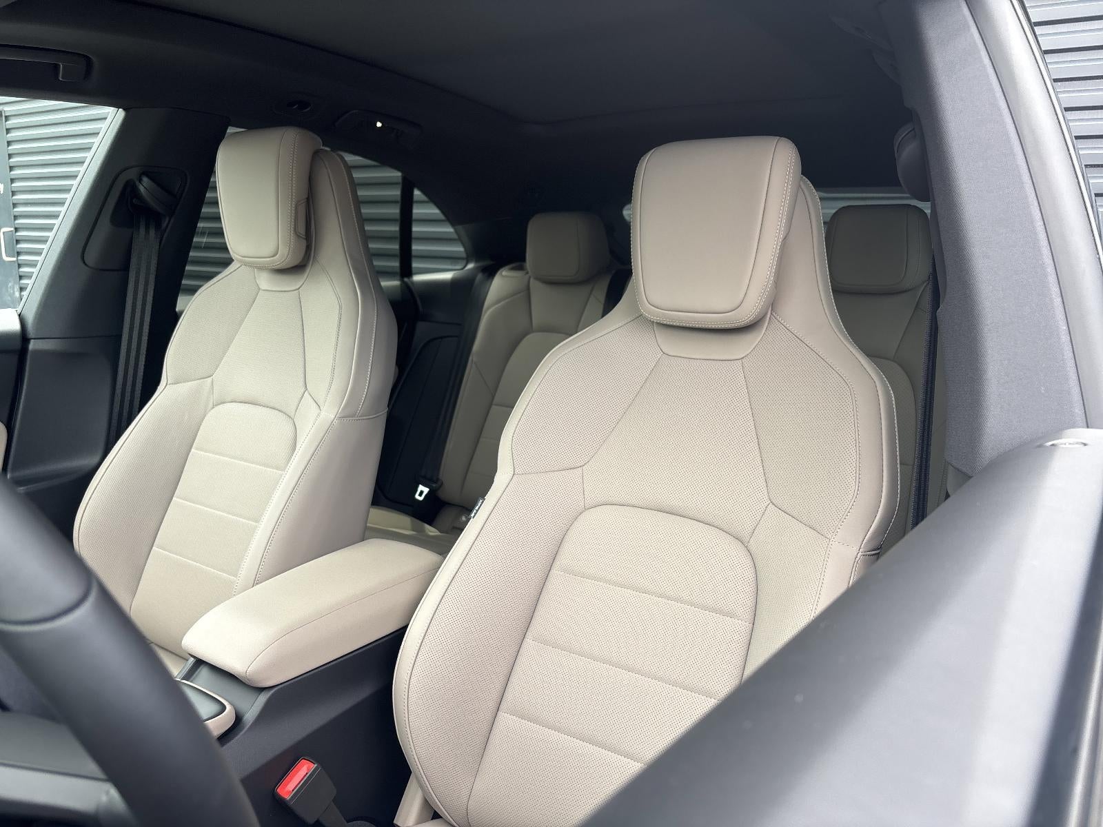 2025 Porsche Macan Electric RWD