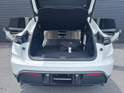 2025 Porsche Macan Electric RWD