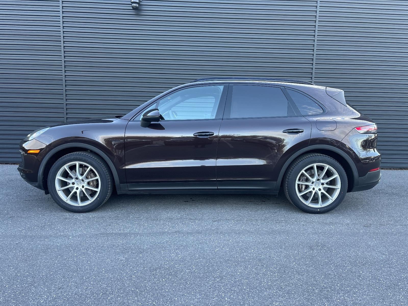2022 Porsche Cayenne E-Hybrid AWD
