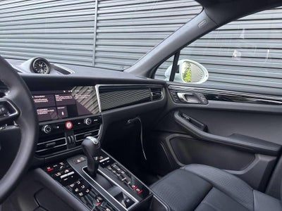 2025 Porsche Macan S AWD