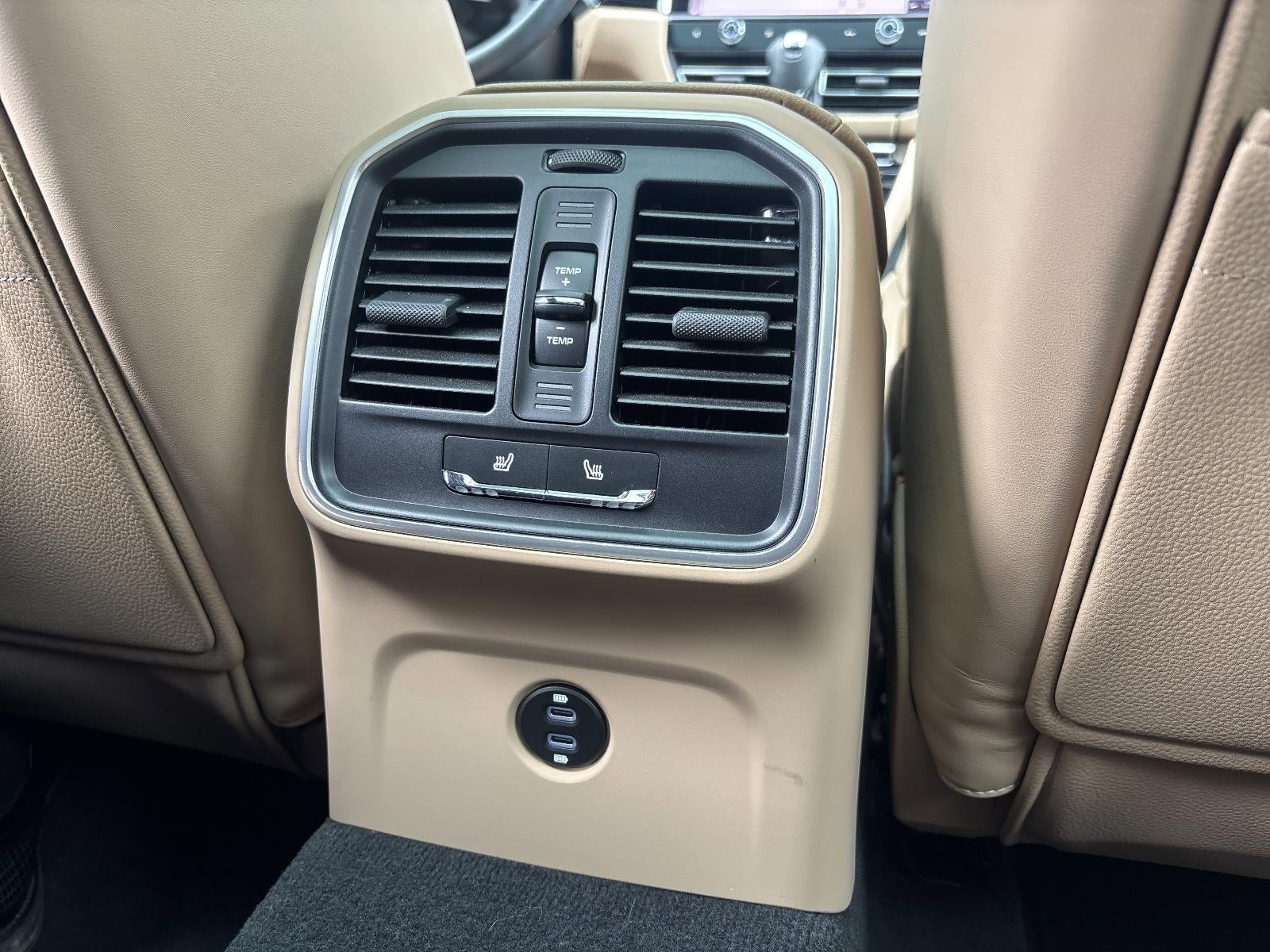2022 Porsche Macan S AWD