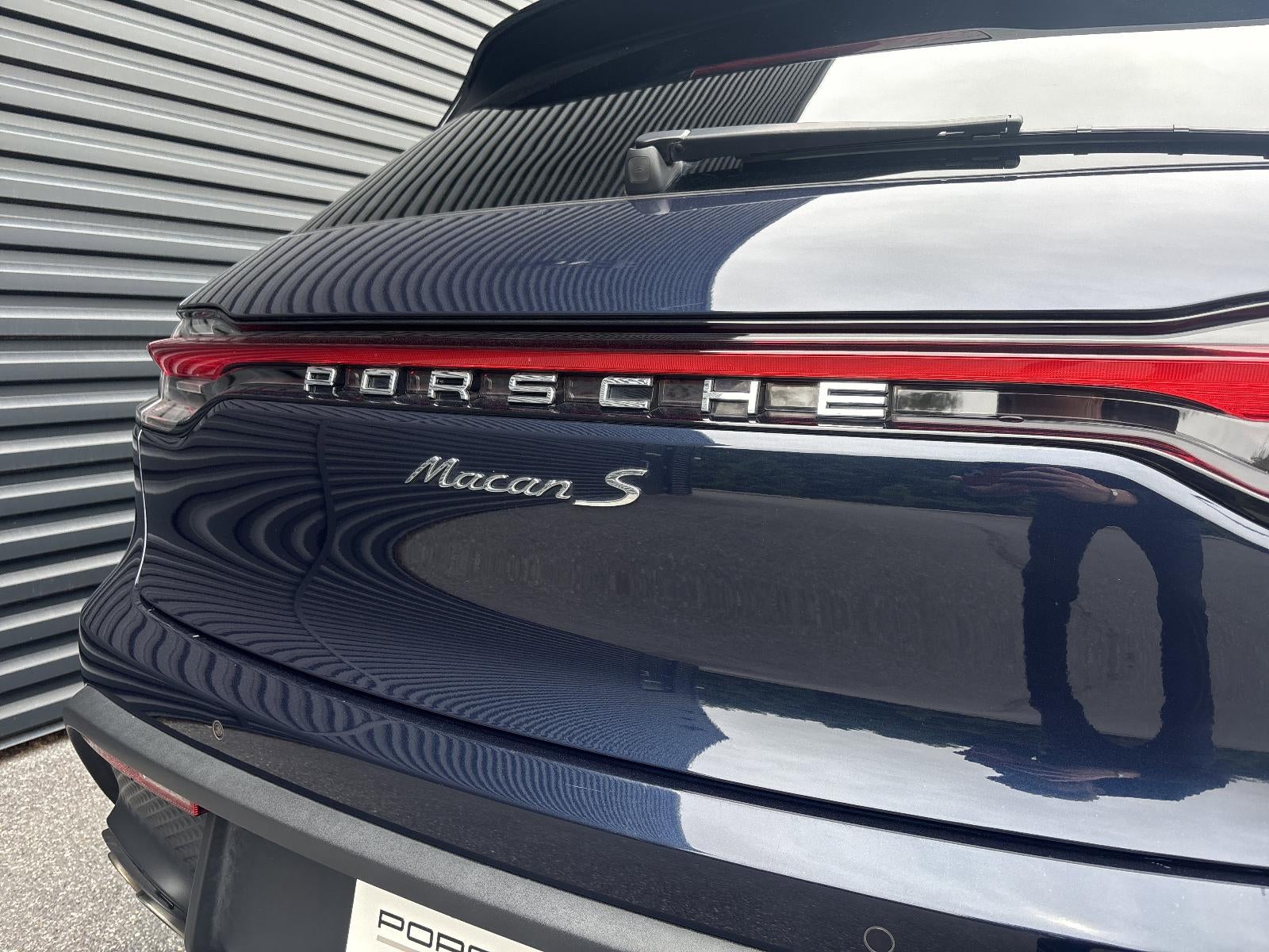 2022 Porsche Macan S AWD