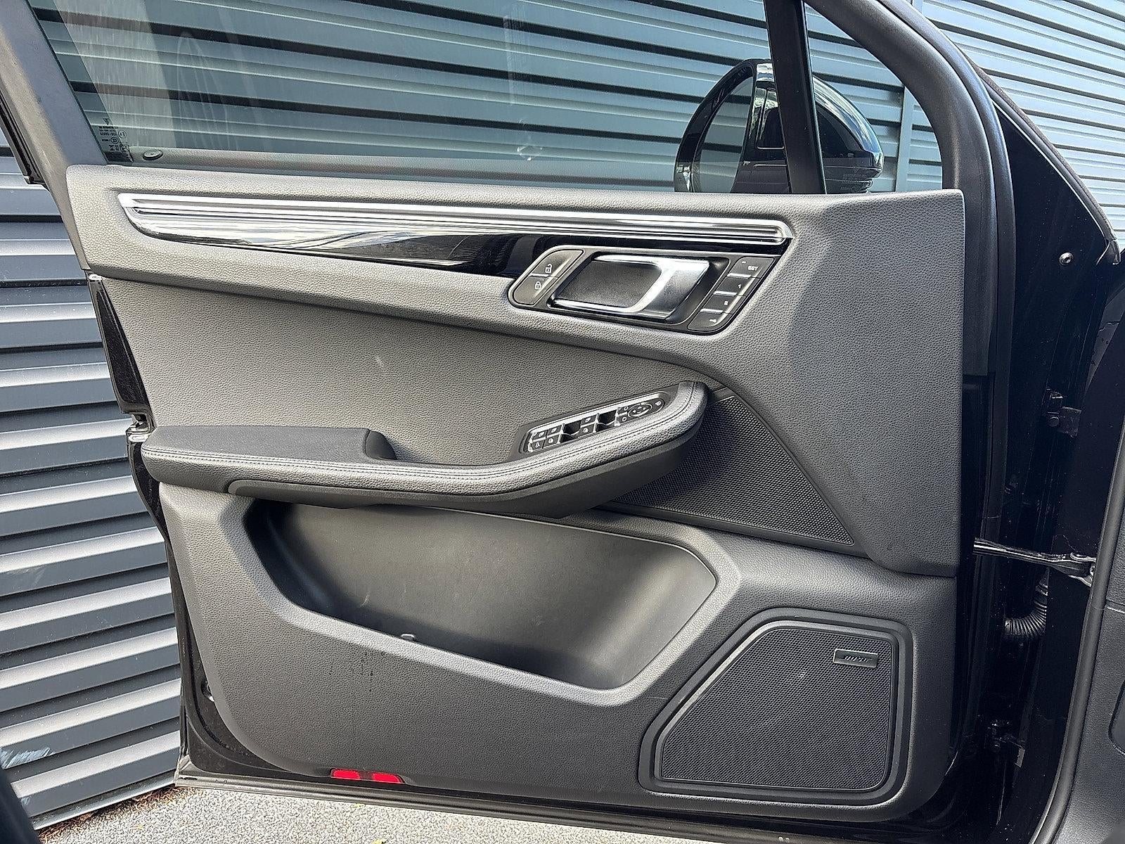 2024 Porsche Macan S AWD