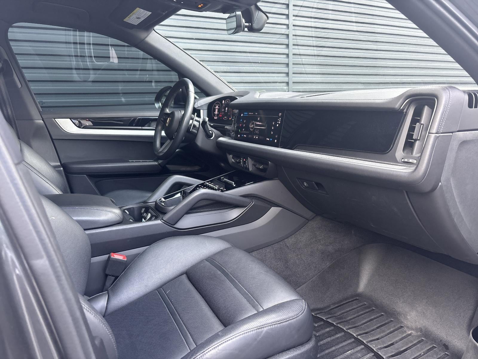 2024 Porsche Cayenne S AWD