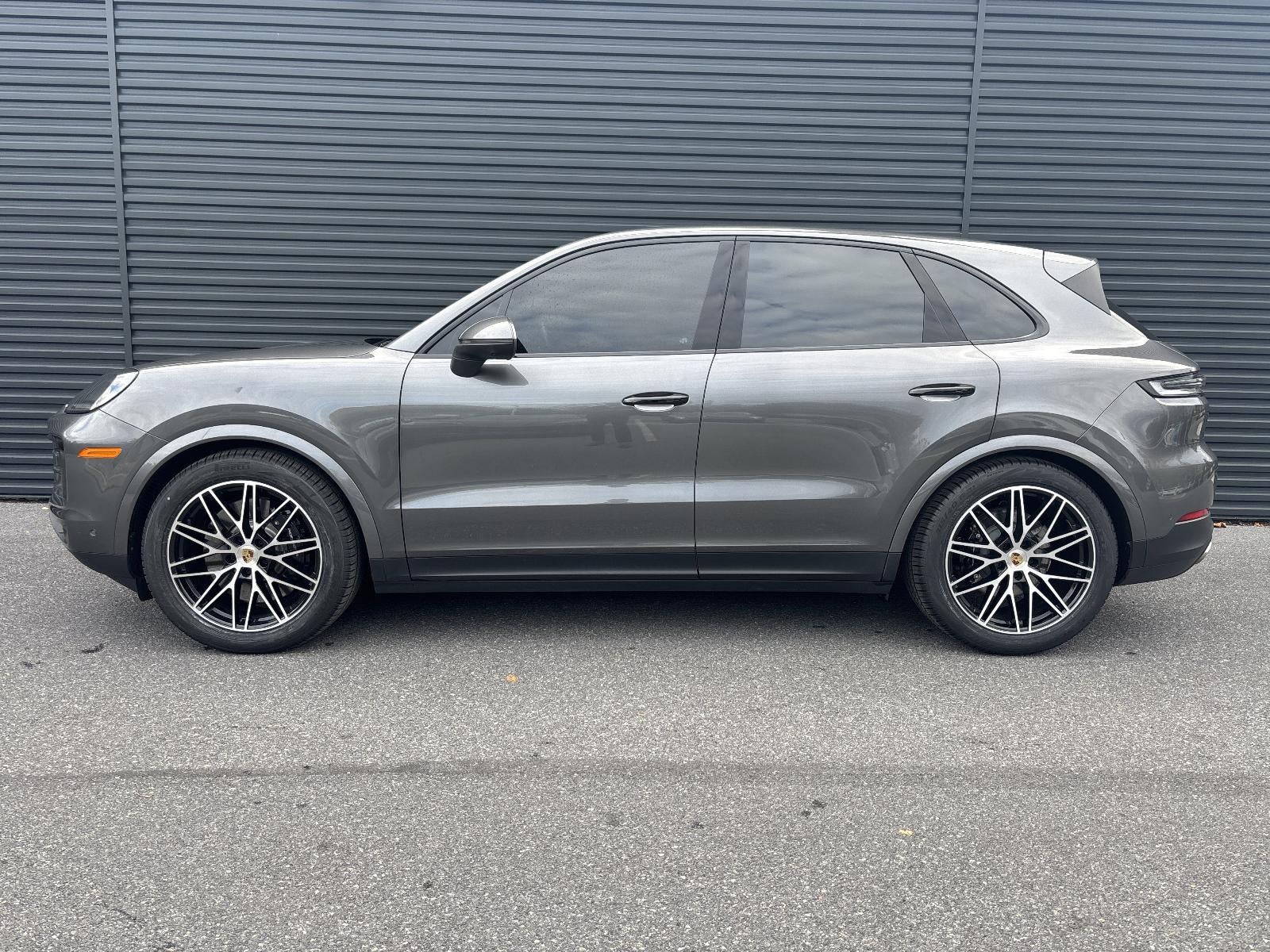 2024 Porsche Cayenne S AWD