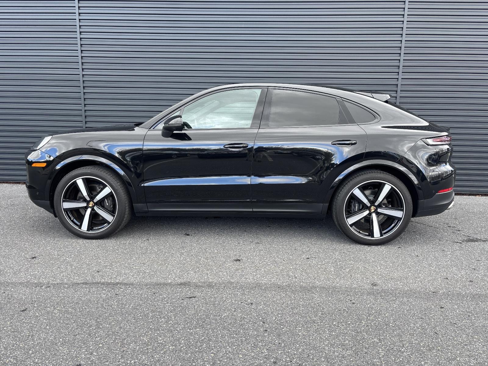 2024 Porsche Cayenne Coupe AWD