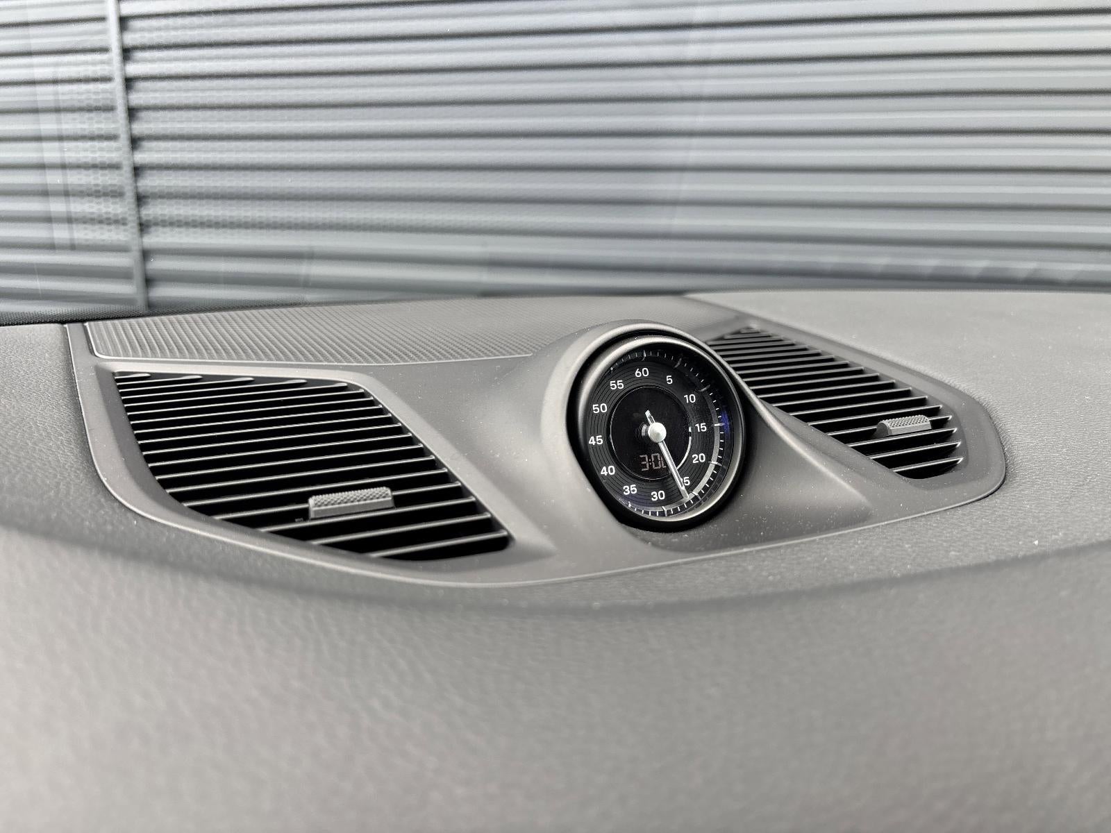 2024 Porsche Cayenne Coupe AWD