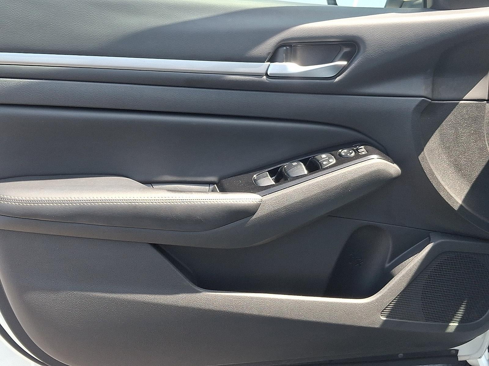 2023 Nissan Altima SV