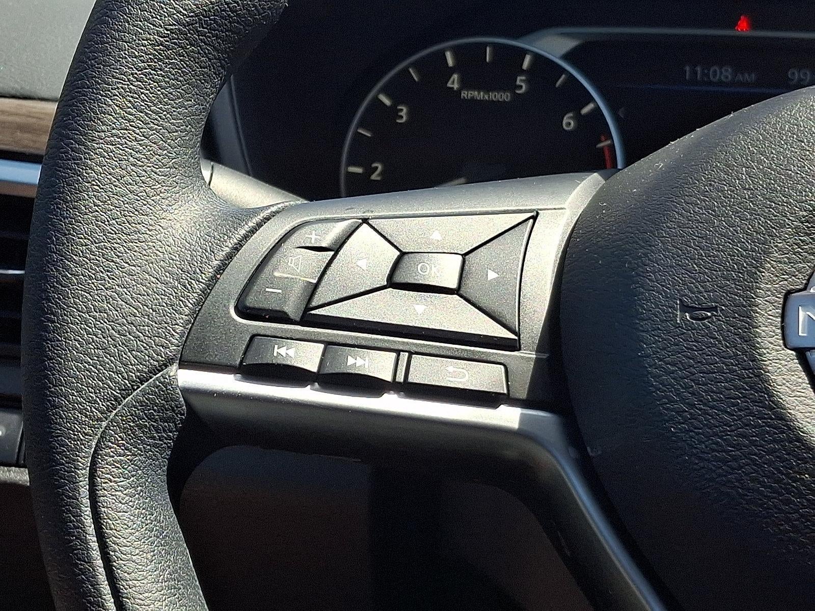 2023 Nissan Altima SV