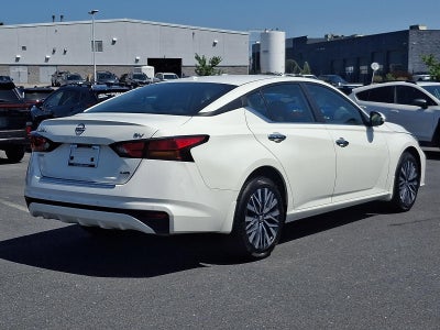 2023 Nissan Altima SV