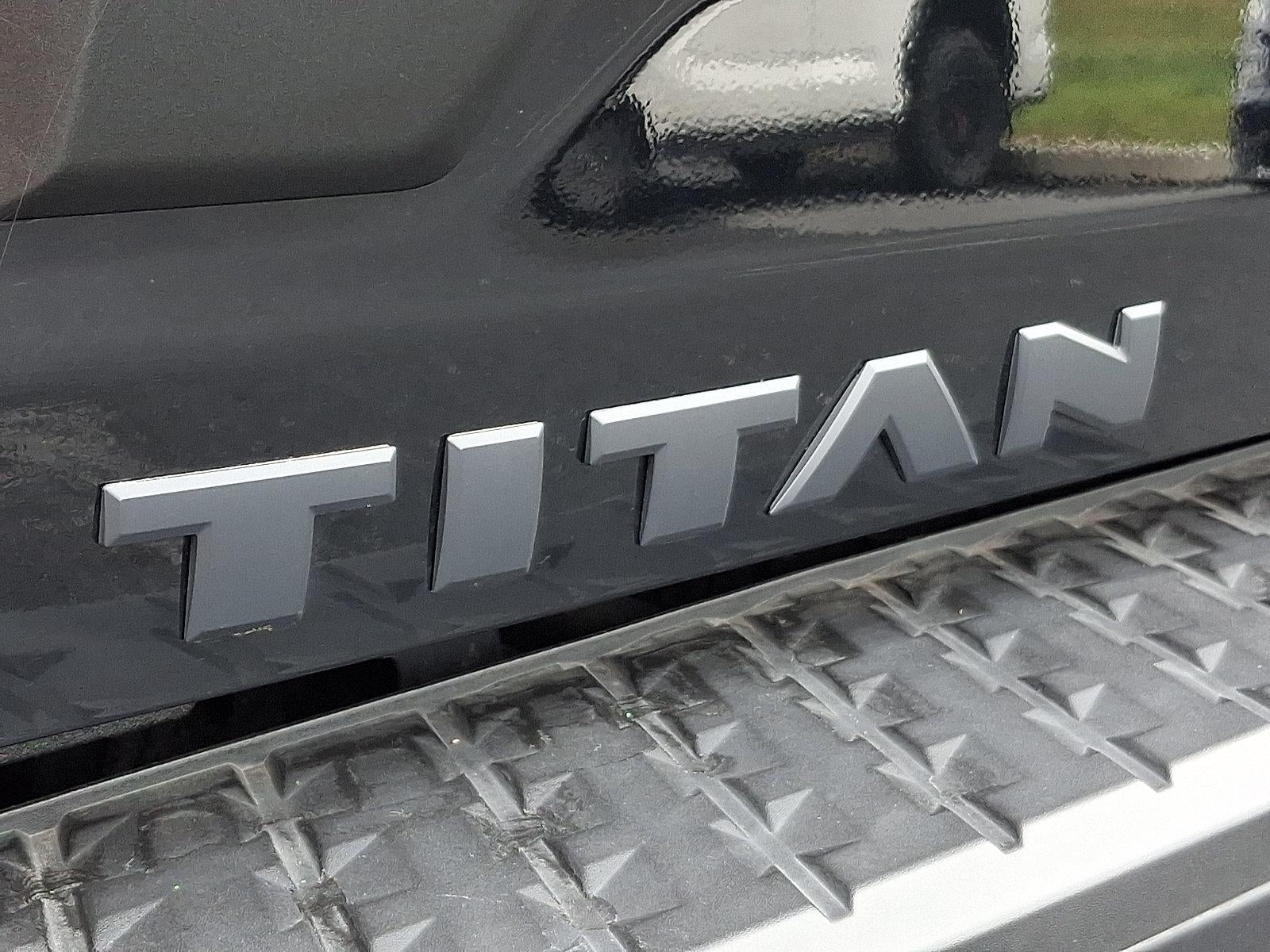 2024 Nissan TITAN Crew Cab PRO-4X®