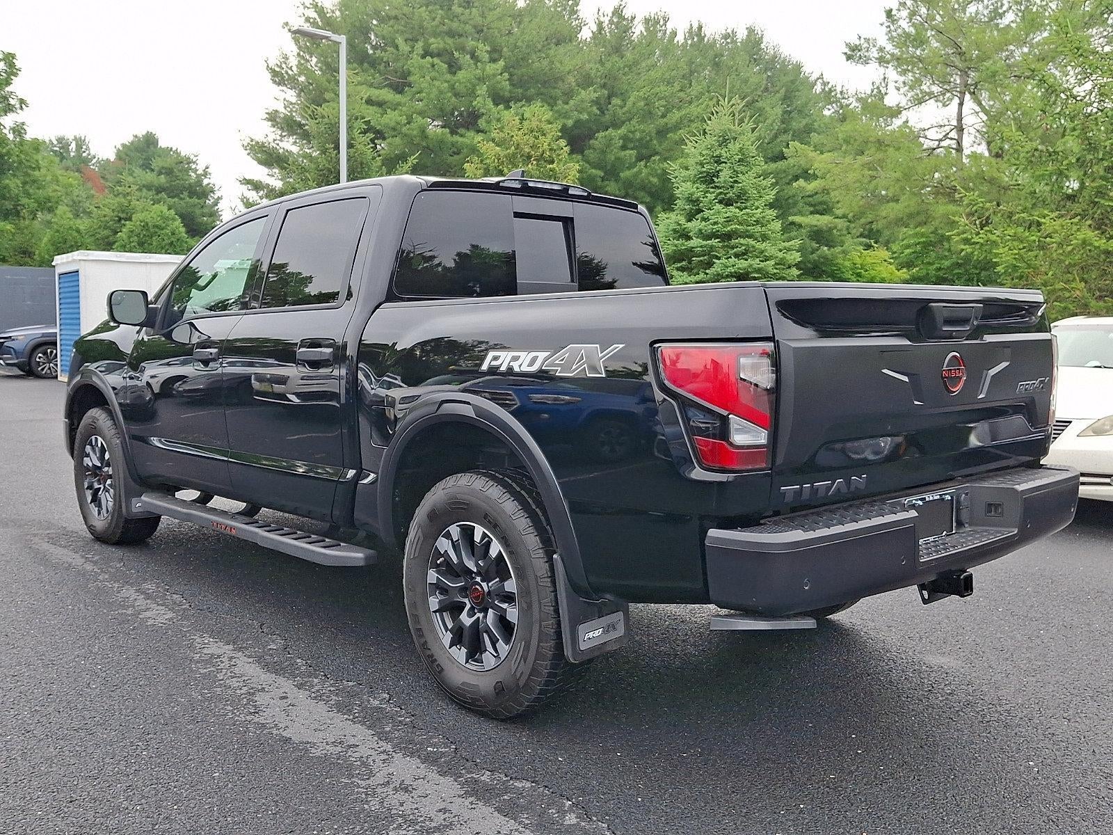 2024 Nissan TITAN Crew Cab PRO-4X®
