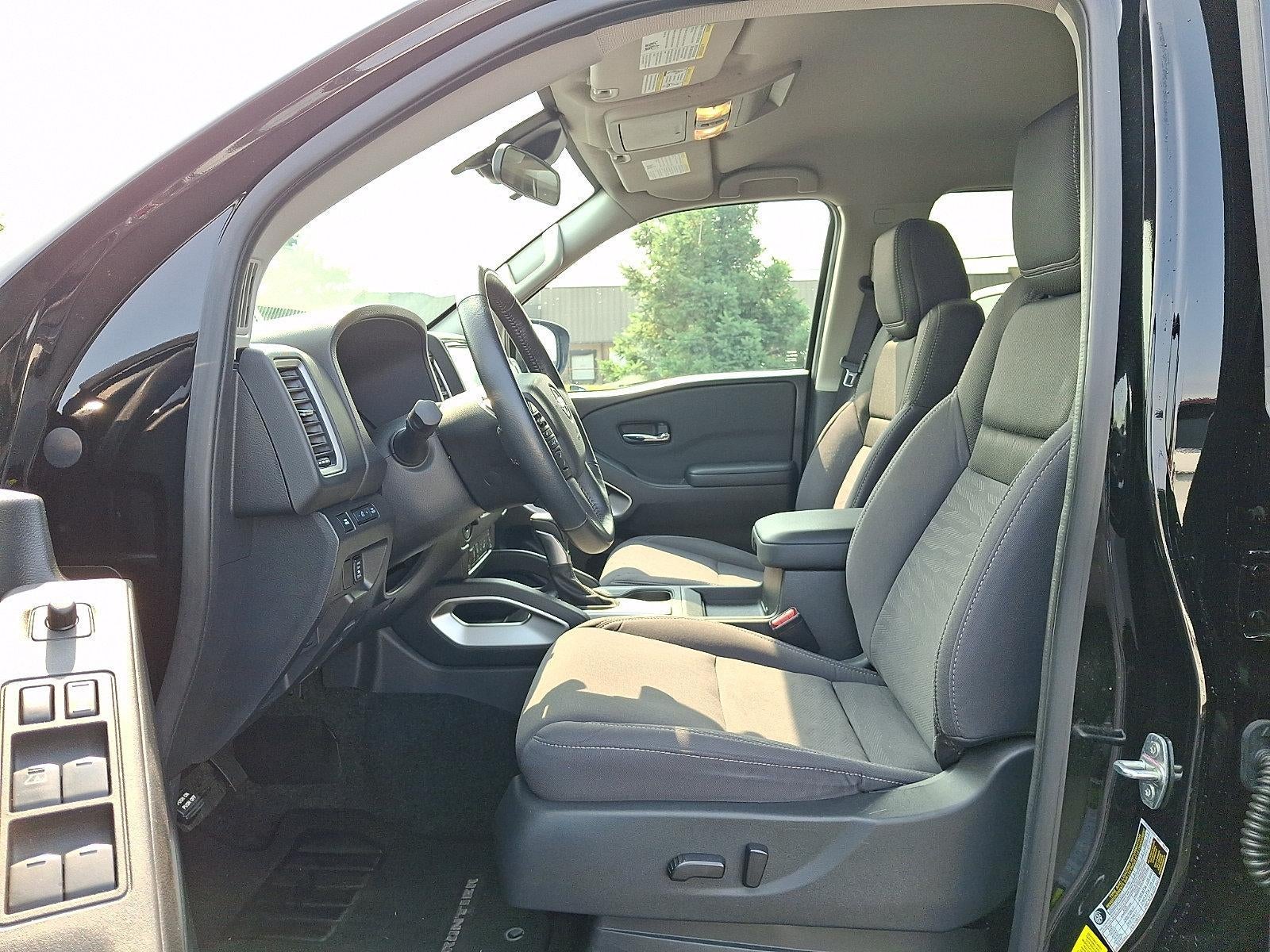 2024 Nissan Frontier Crew Cab SV