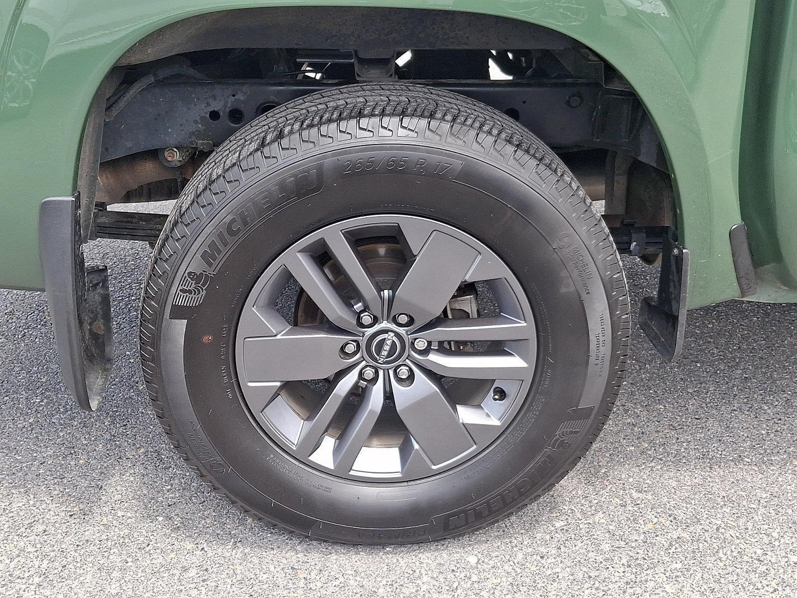 2025 Nissan Frontier Crew Cab SV