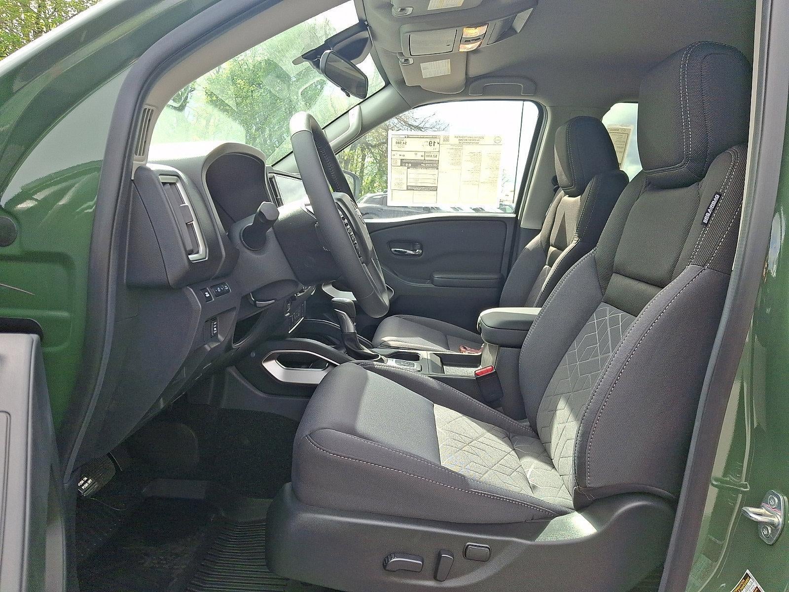 2026 Nissan Frontier Crew Cab SV