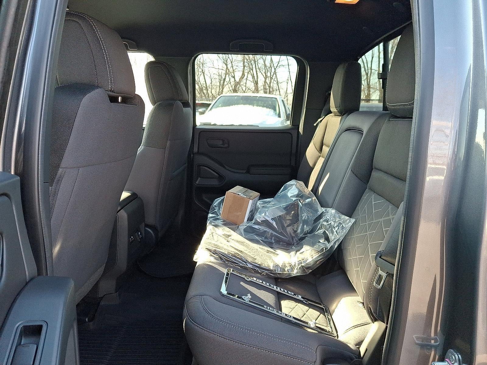 2026 Nissan Frontier Crew Cab SV