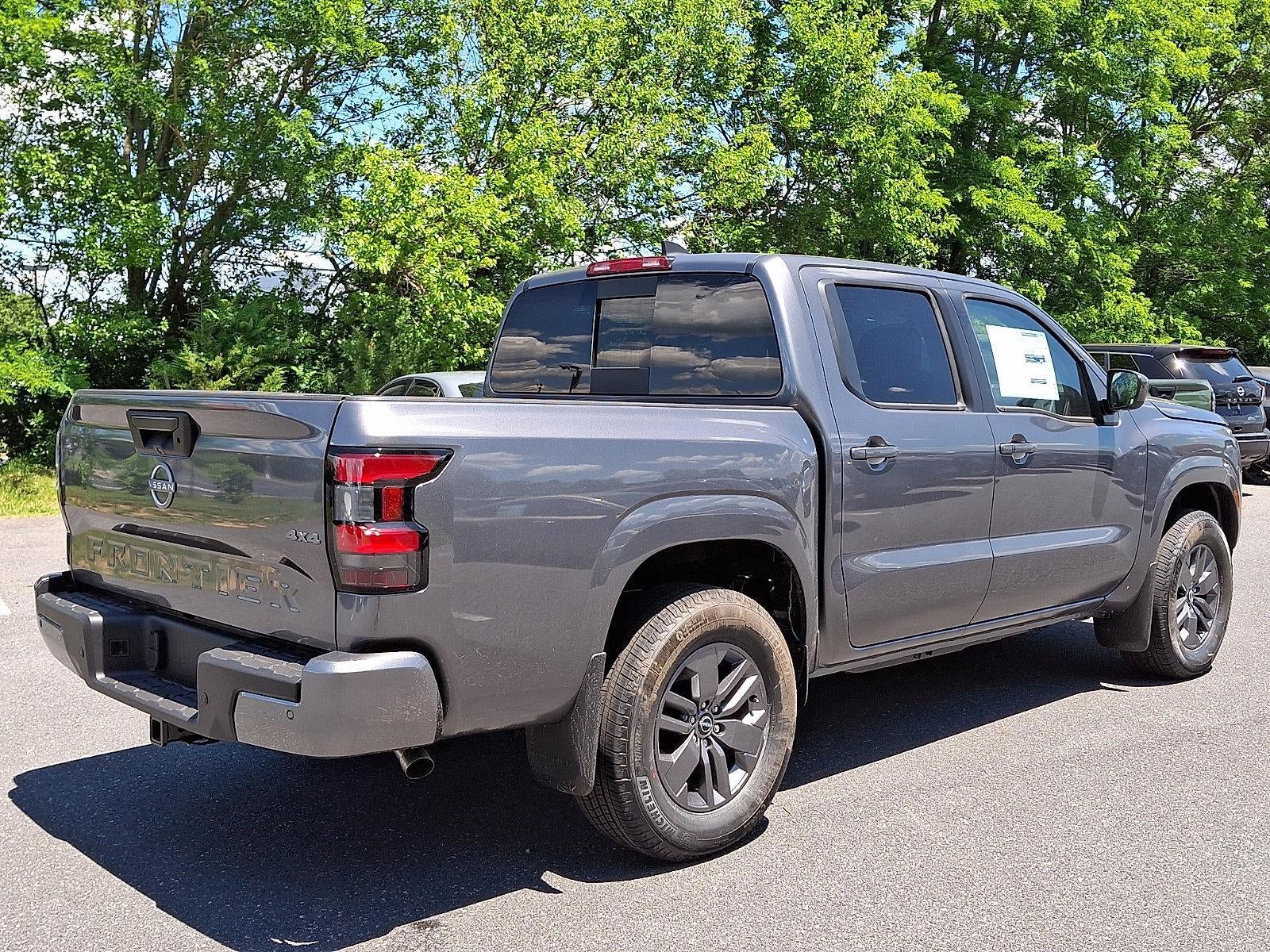 2026 Nissan Frontier Crew Cab SV