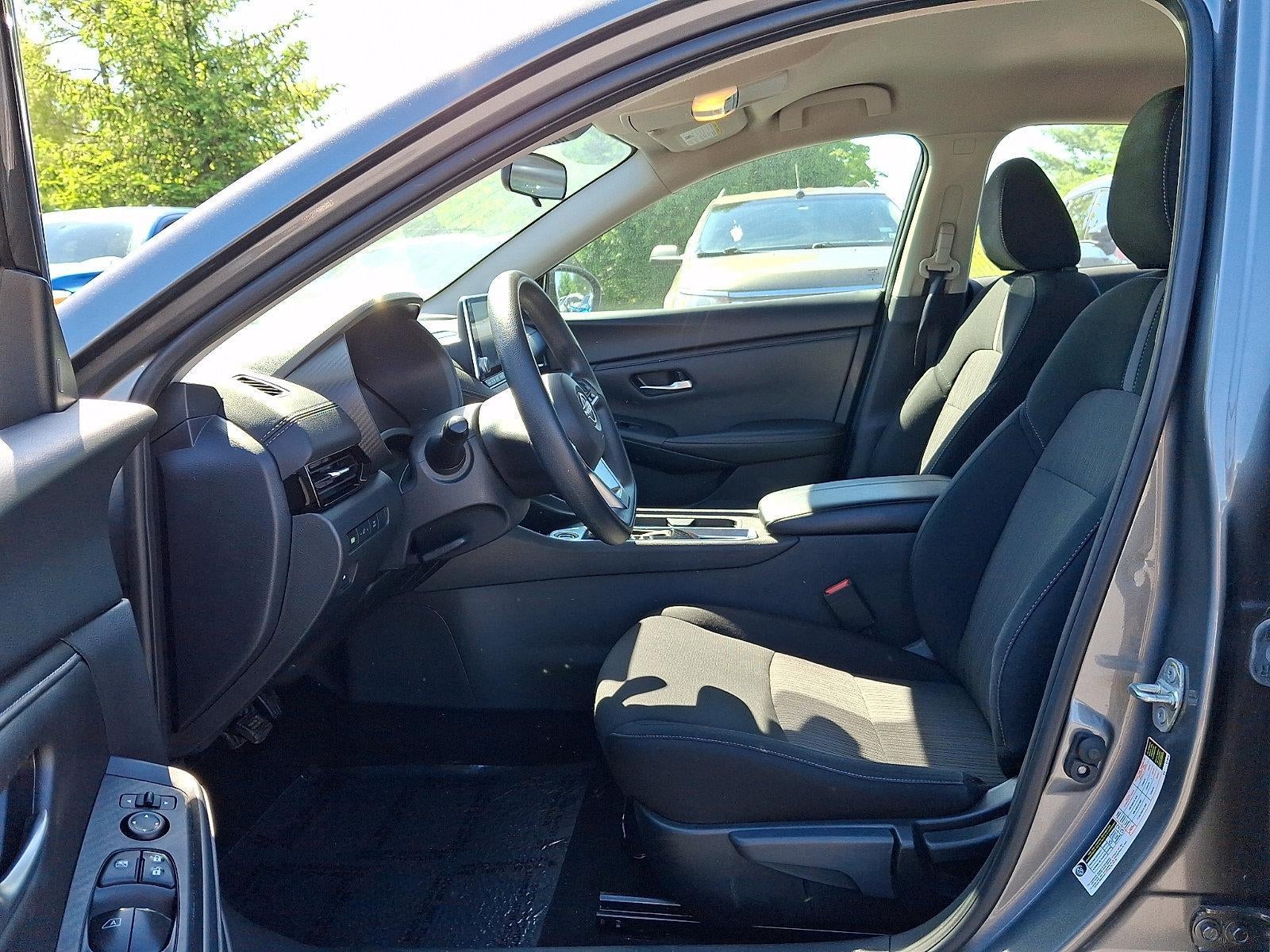 2024 Nissan Sentra SV CVT