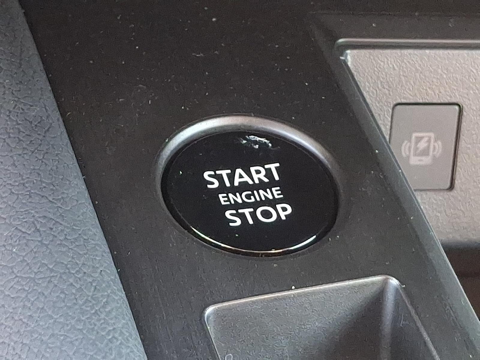 2026 Nissan Kicks SR AWD