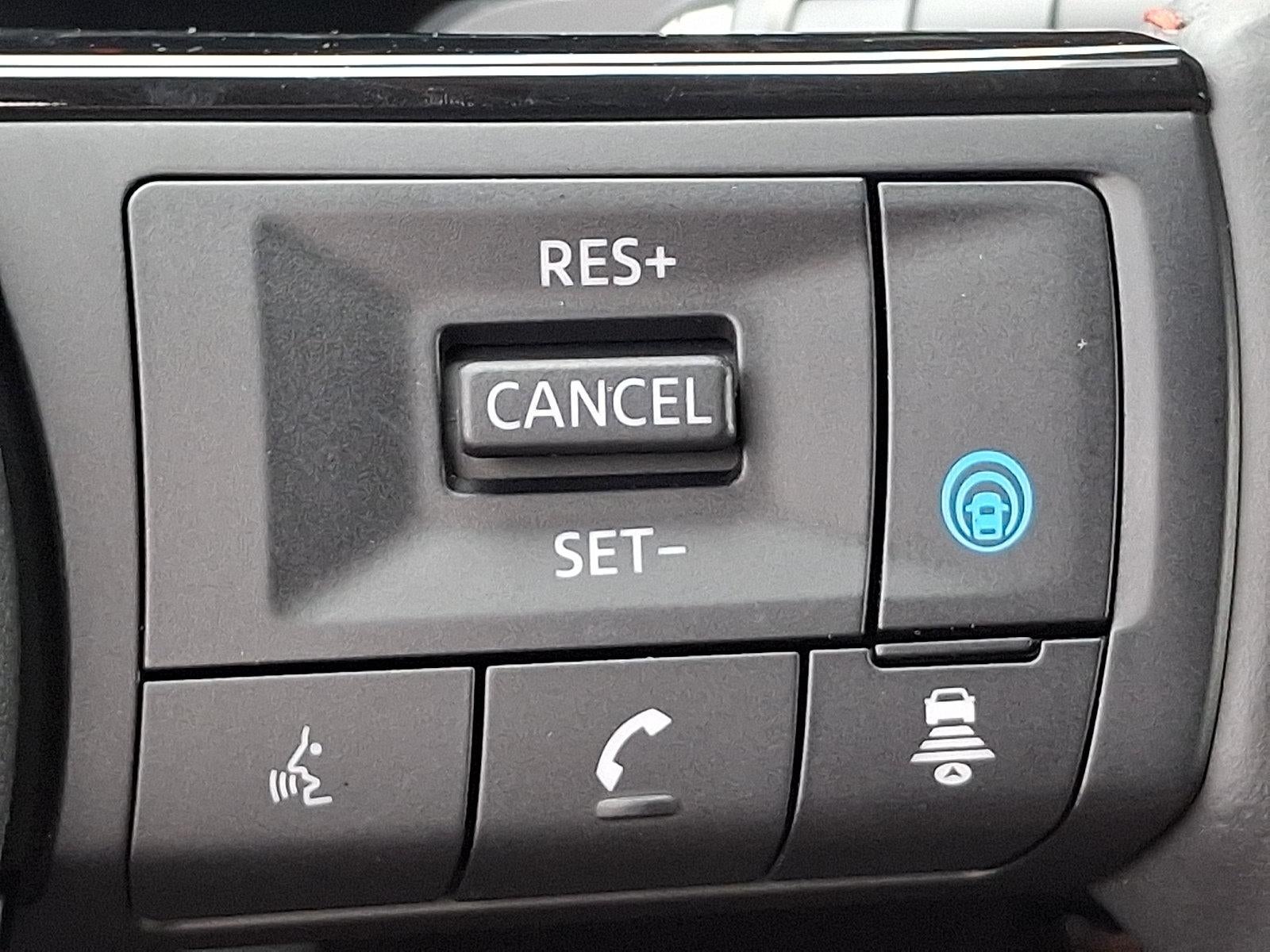 2026 Nissan Kicks SR AWD