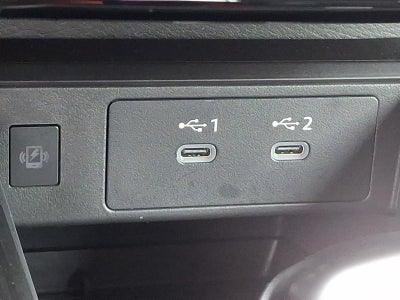 2026 Nissan Kicks SR AWD