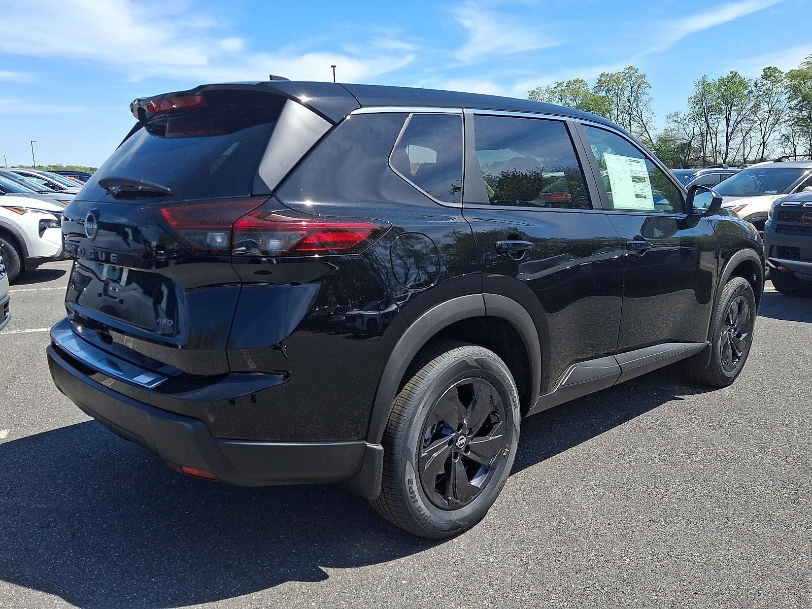 2026 Nissan Rogue SV