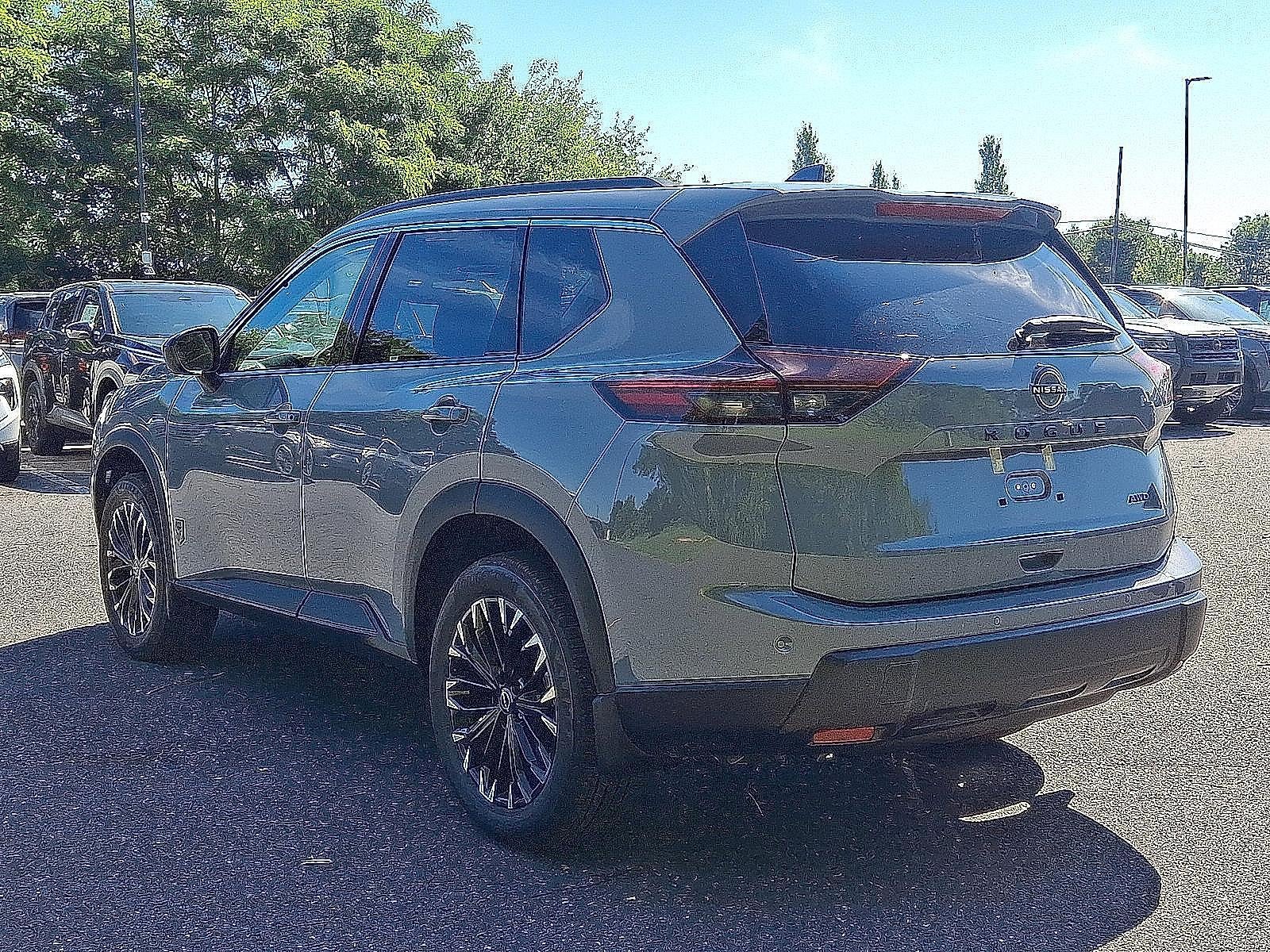 2026 Nissan Rogue Dark Armor™