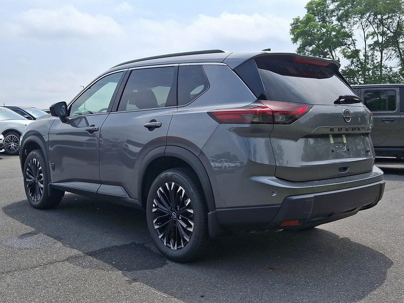 2026 Nissan Rogue Dark Armor™