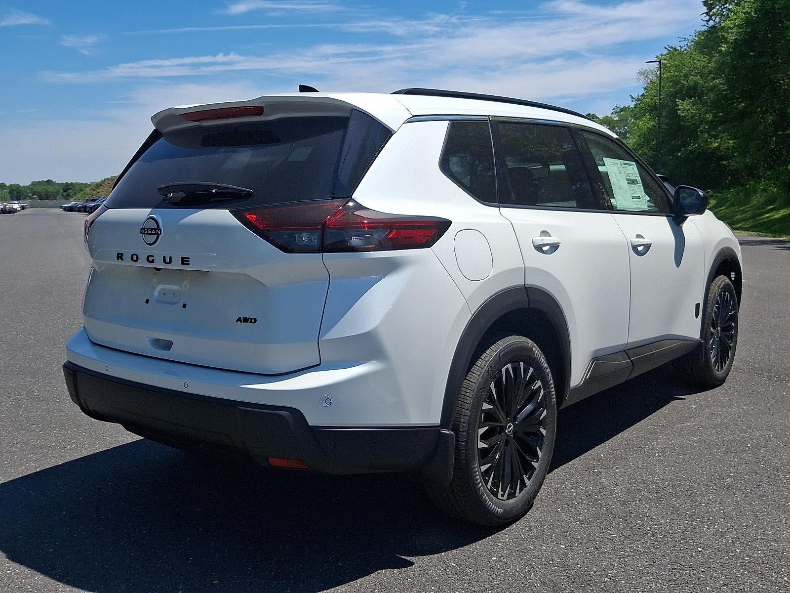 2026 Nissan Rogue Dark Armor™