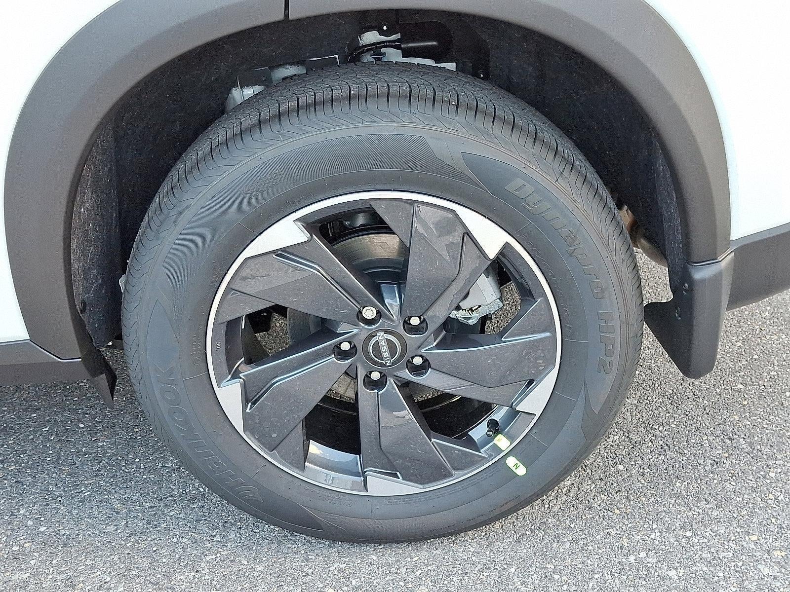 2025 Nissan Rogue AWD SV