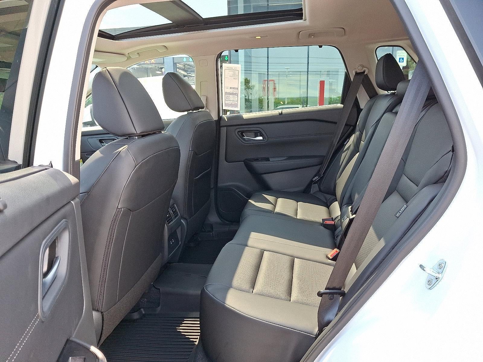 2025 Nissan Rogue AWD SV