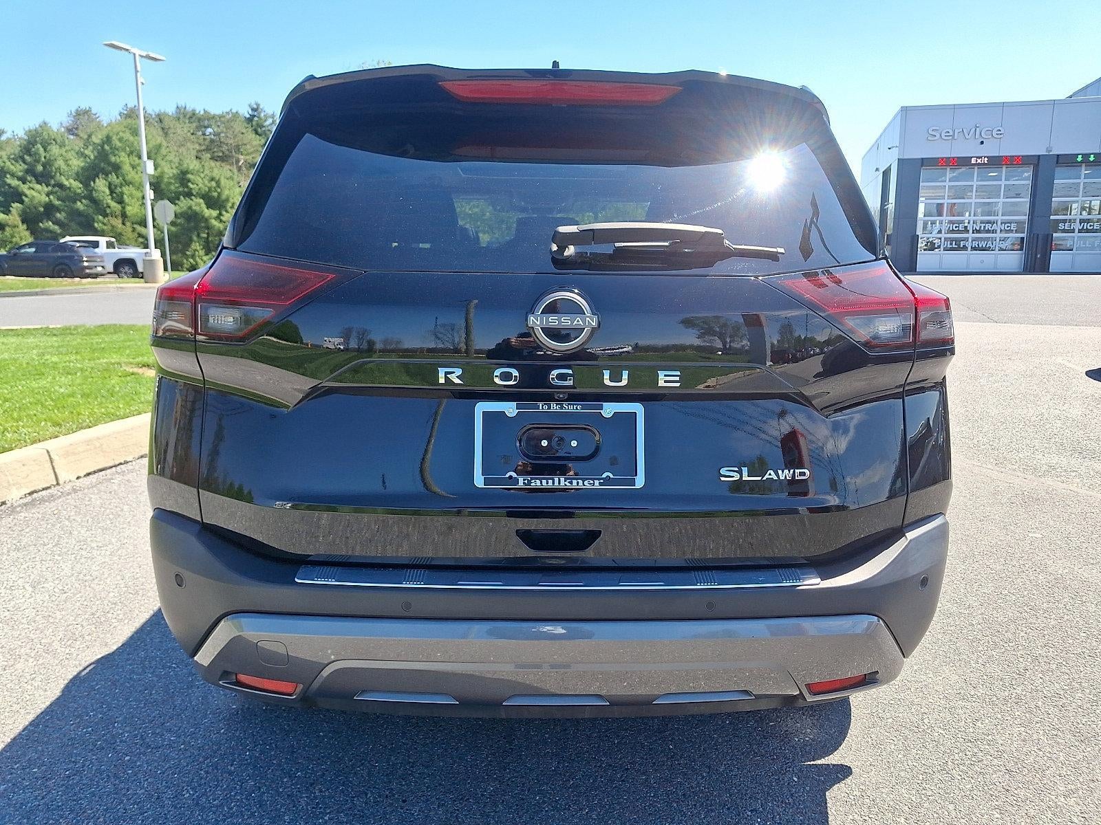 2023 Nissan Rogue SL