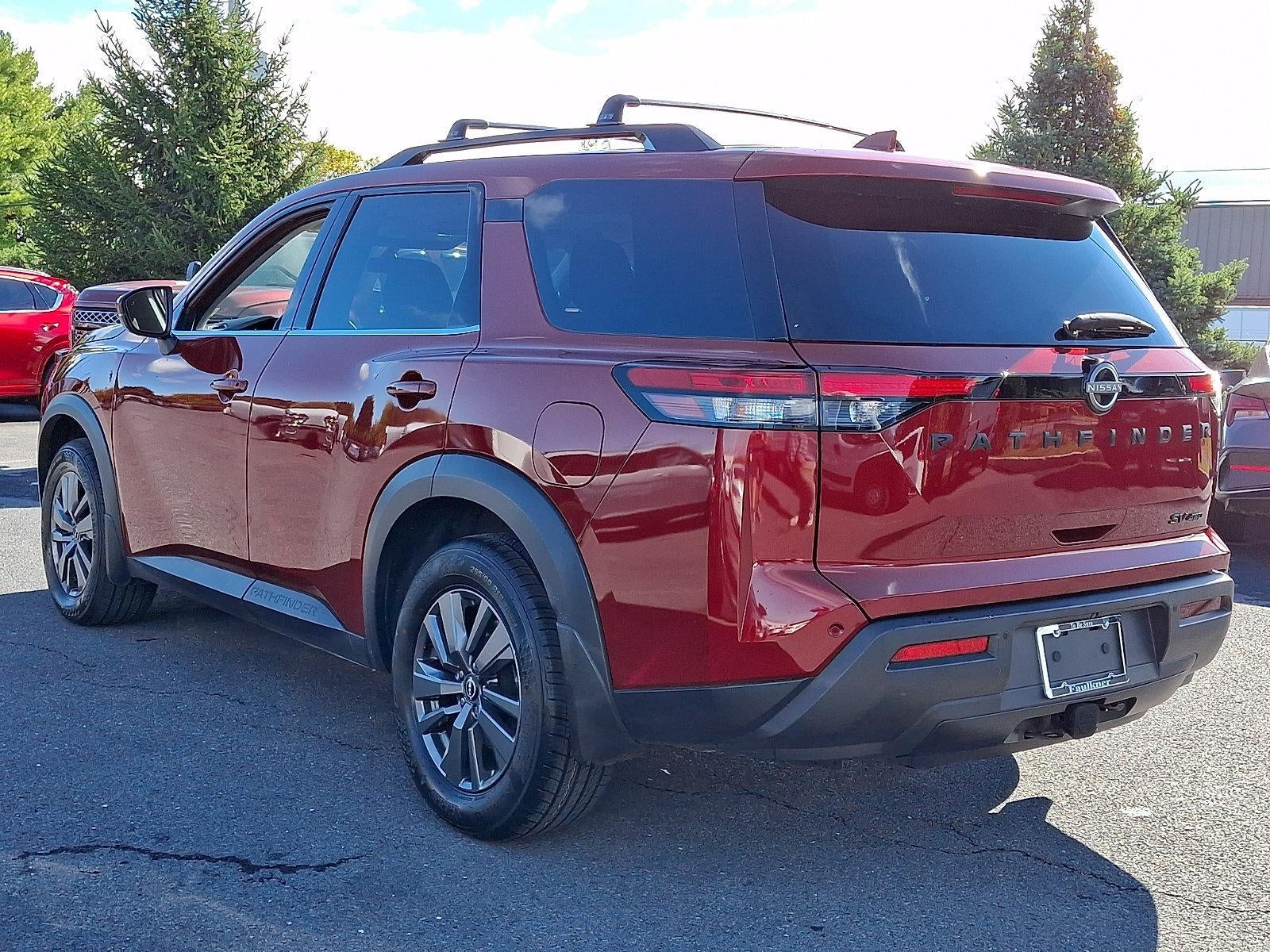 2022 Nissan Pathfinder SV 4WD