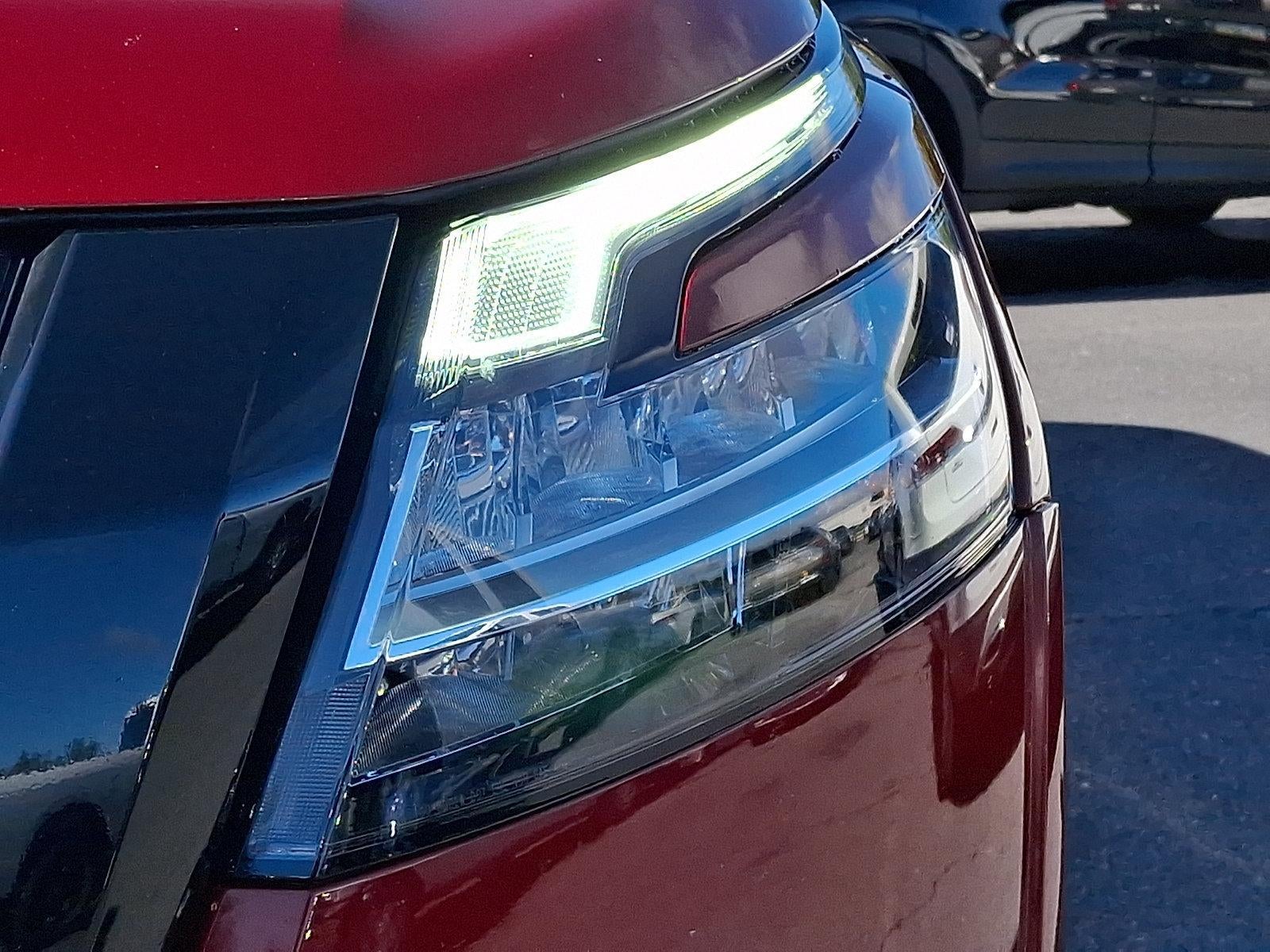 2022 Nissan Pathfinder SV 4WD