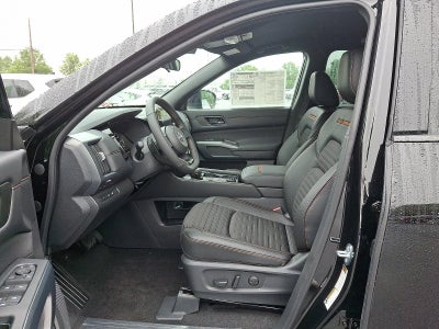 2025 Nissan Pathfinder Rock Creek 4WD