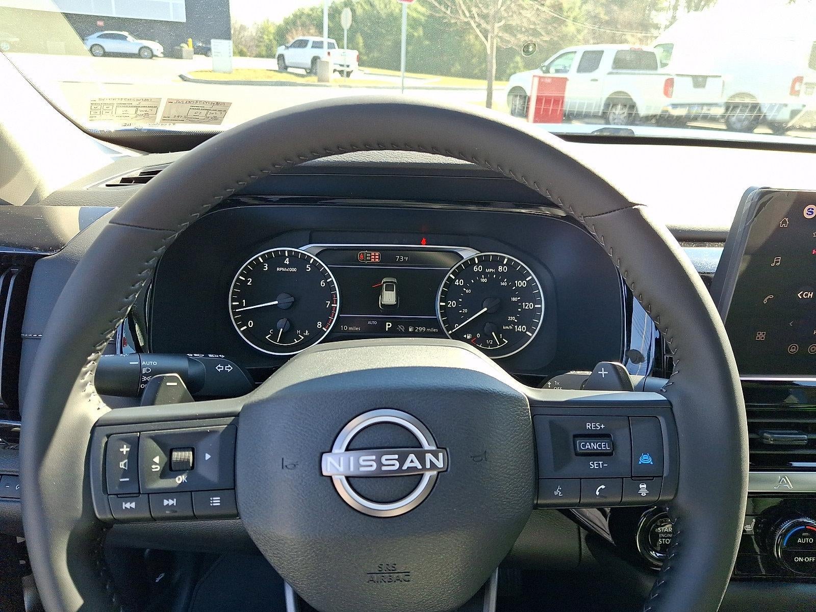 2026 Nissan Pathfinder SV