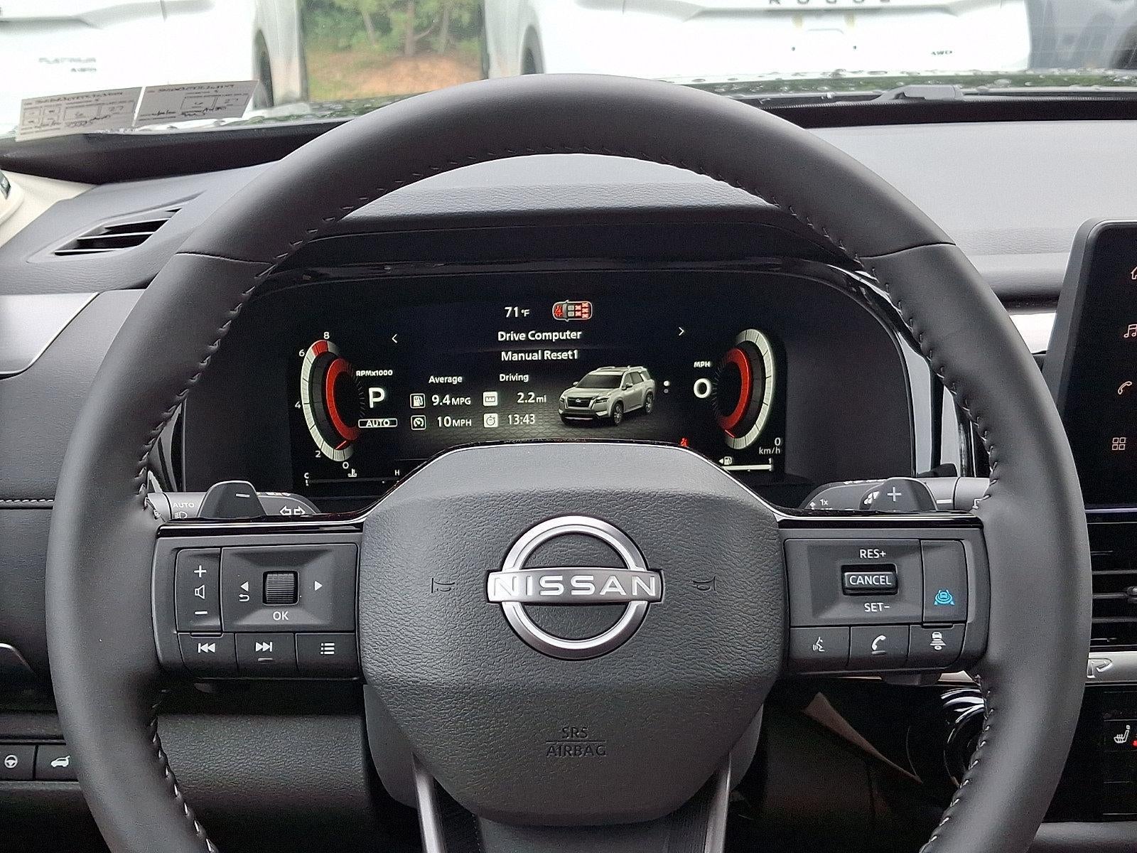 2026 Nissan Pathfinder SL