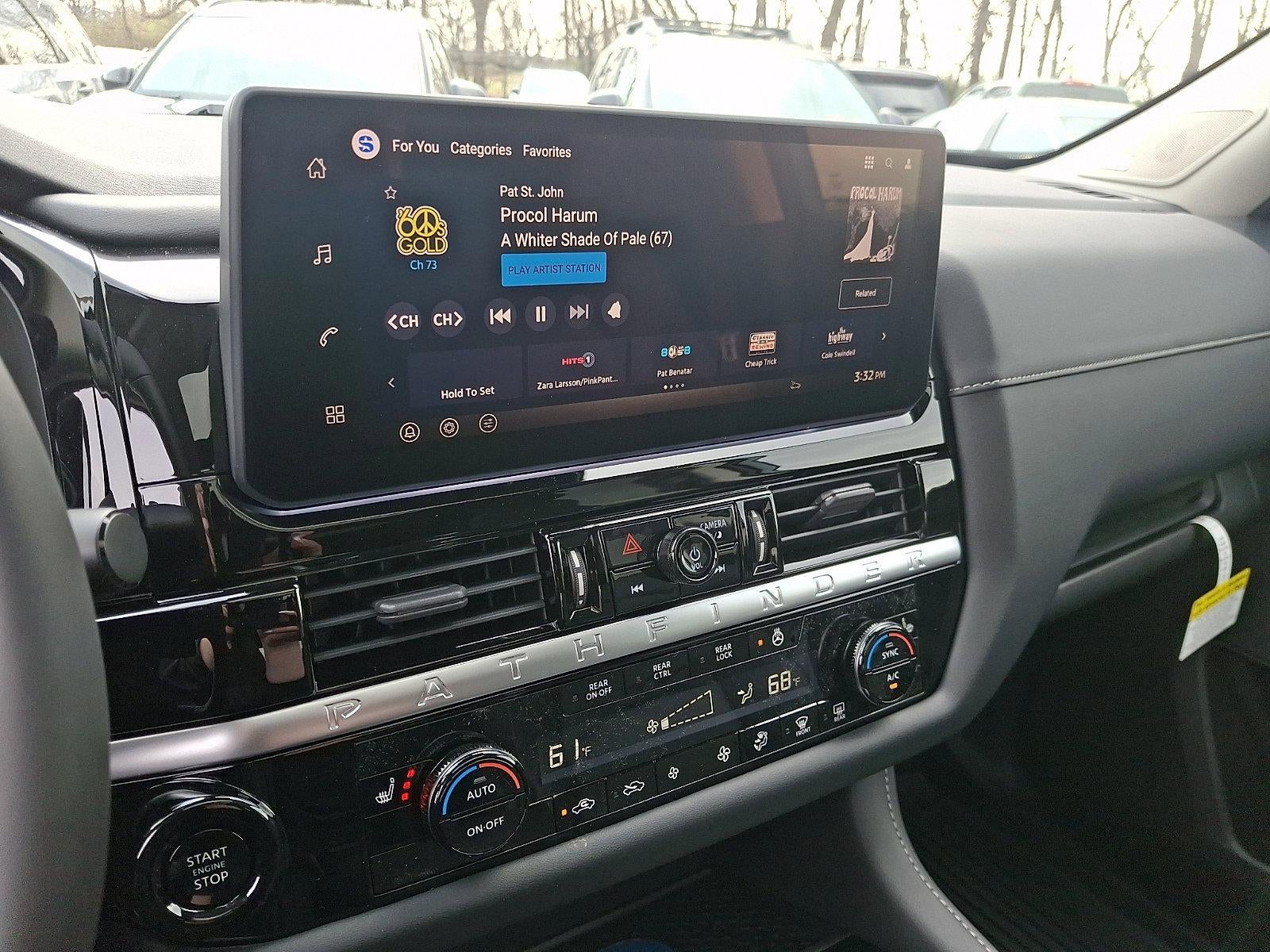 2026 Nissan Pathfinder SL