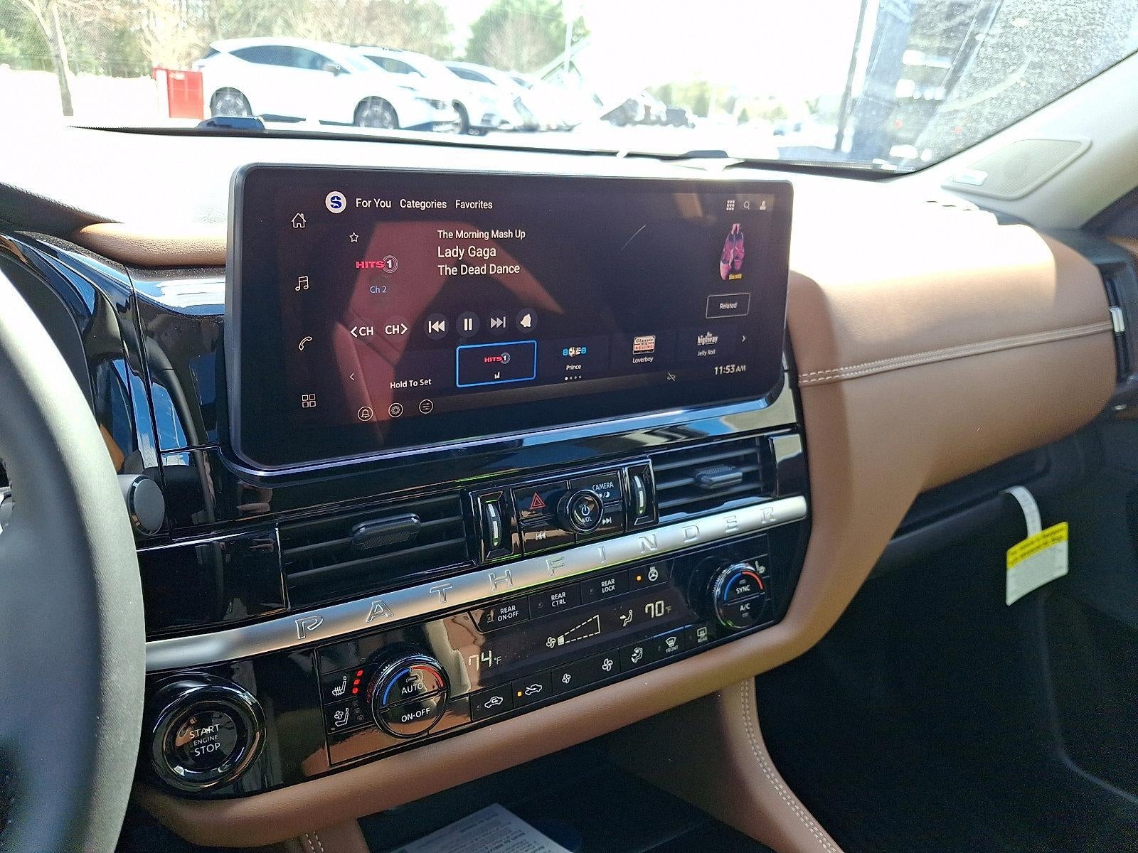 2026 Nissan Pathfinder Platinum