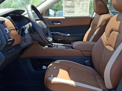2026 Nissan Pathfinder Platinum 4WD