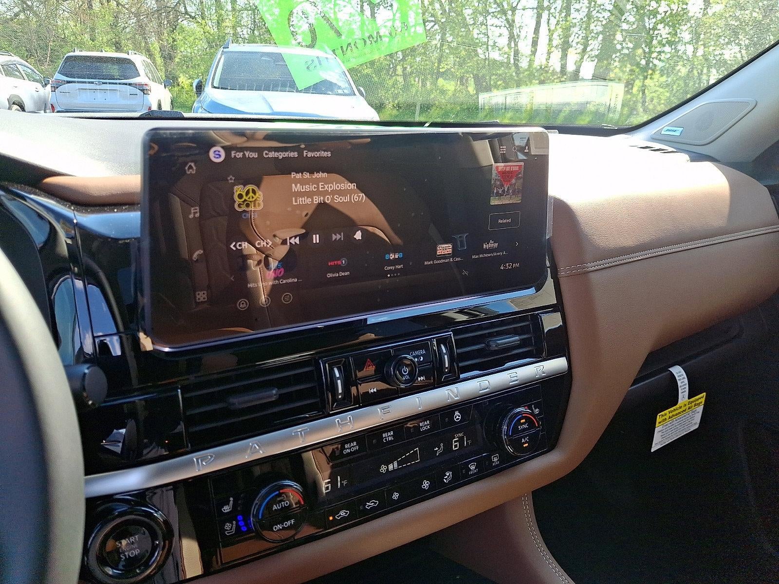 2026 Nissan Pathfinder Platinum