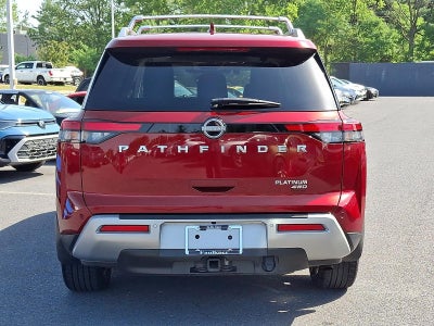 2022 Nissan Pathfinder Platinum