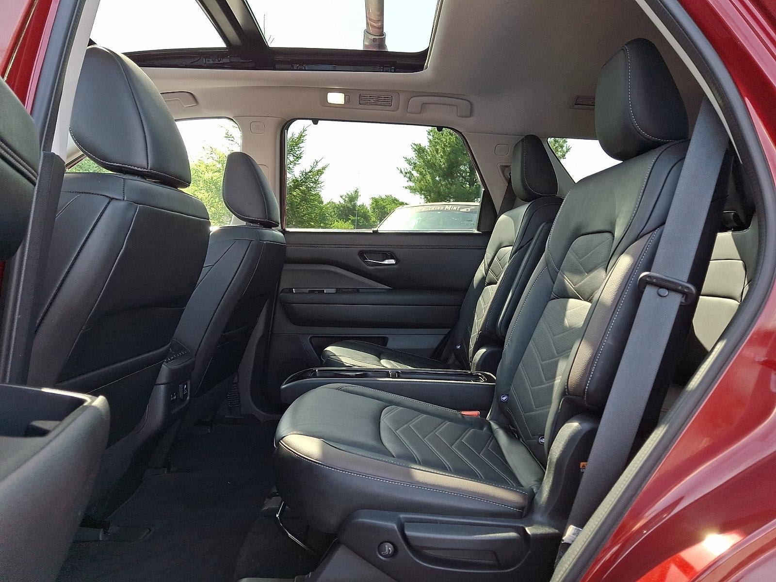 2022 Nissan Pathfinder Platinum