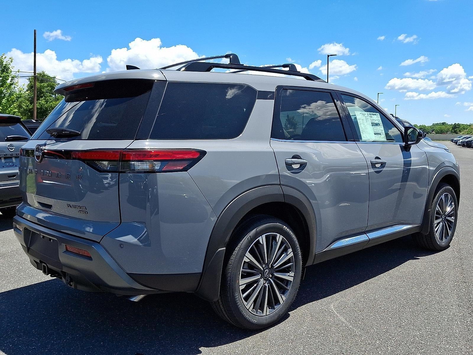 2026 Nissan Pathfinder Platinum