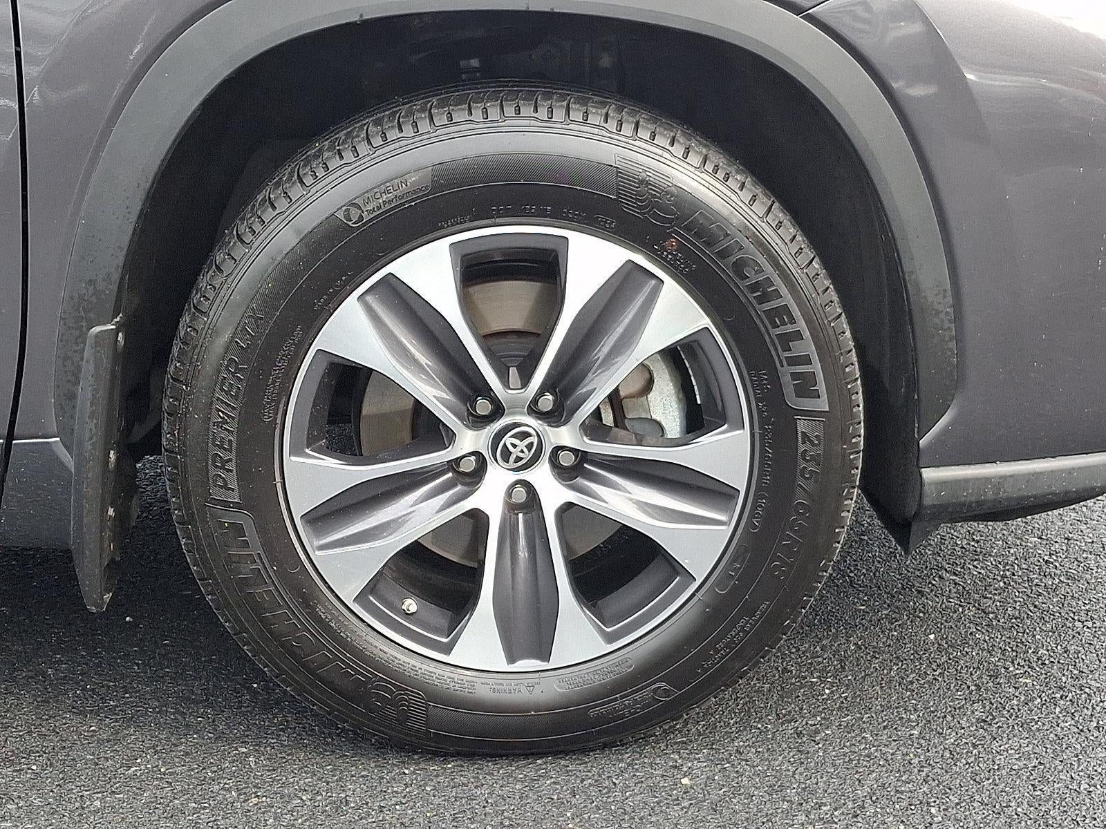 2024 Toyota Highlander XLE AWD (Natl)