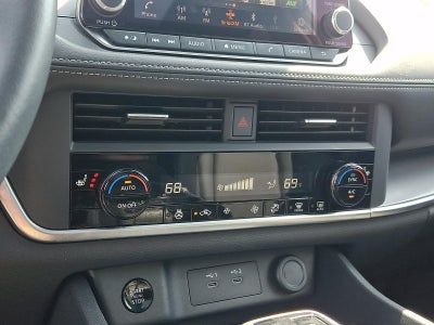 2024 Nissan Rogue SV