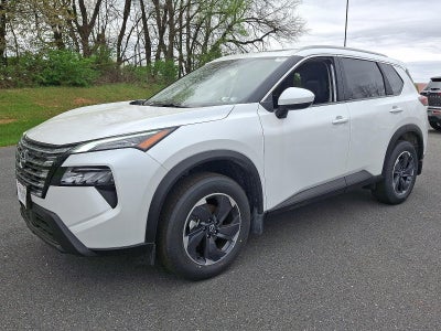 2025 Nissan Rogue AWD SV