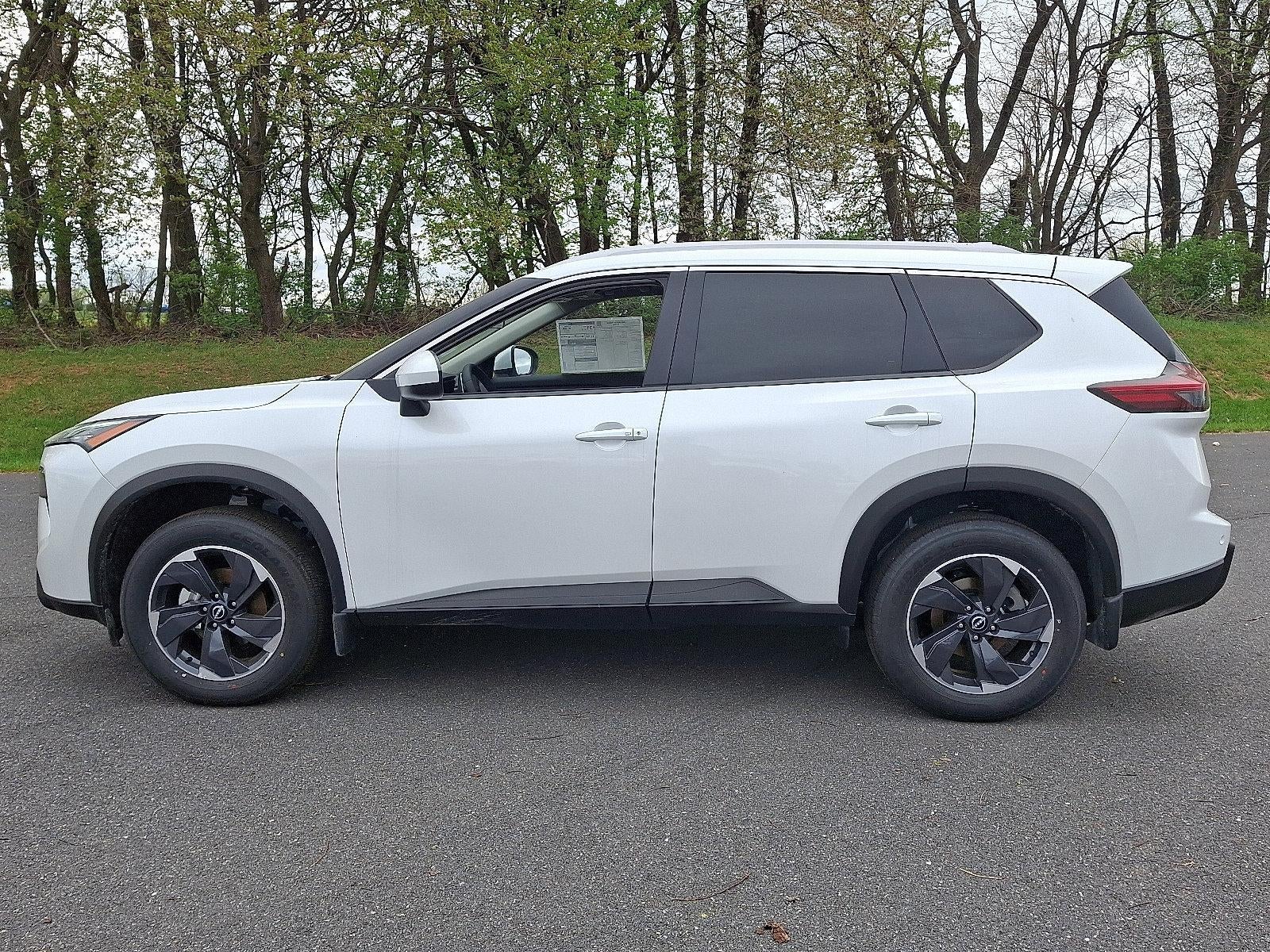 2025 Nissan Rogue AWD SV